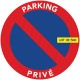 Le stationnement est interdit sur parking privé
