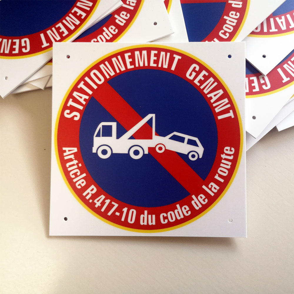 Panneau pour signaler un stationnement gênant