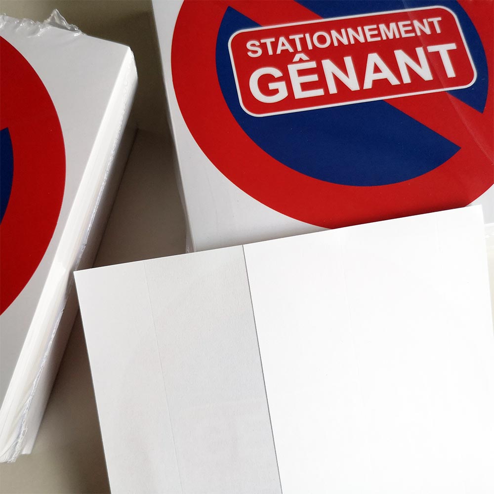 stickers de stationnement gênant difficiles à enlever