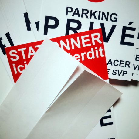 Autocollant parking privé « Stationner ici est interdit », vue 6
