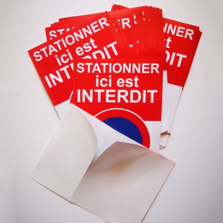 Autocollant « Stationner ici est interdit », bandeau rouge, vue 4