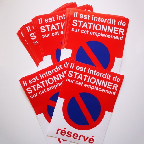Autocollant stationnement réservé « Il est interdit de stationner », vue 4