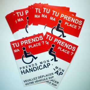 Autocollant « Tu prends ma place, prends mon handicap », vue 3